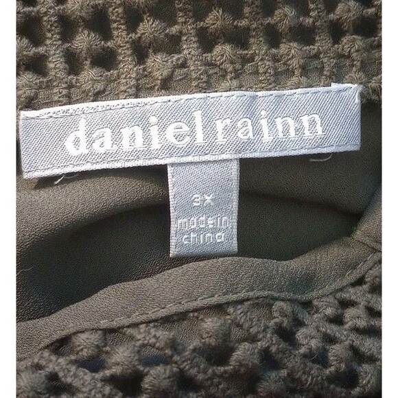 Daniel Rainn Estefany‎ Lace Detail Split Neck Blouse Olive Green Size 3X - Picture 3 of 5